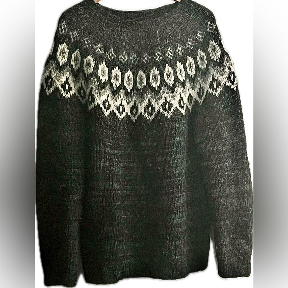 Large Icewear Iceland Wool Pullover